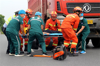 丰镇九龙道路救援